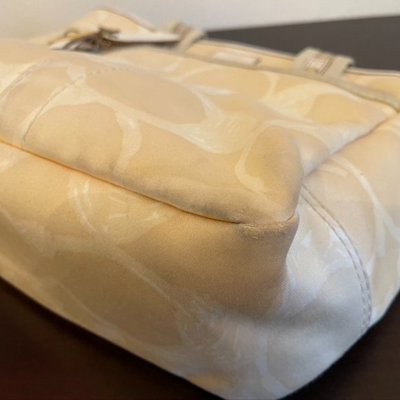 Perfect Spring Coach Tote - Picture 7 of 15